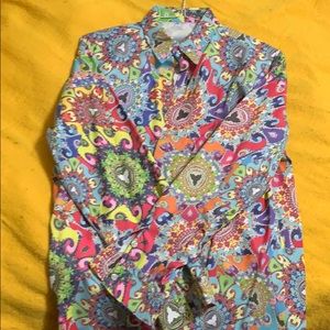 Men’s XL shirt